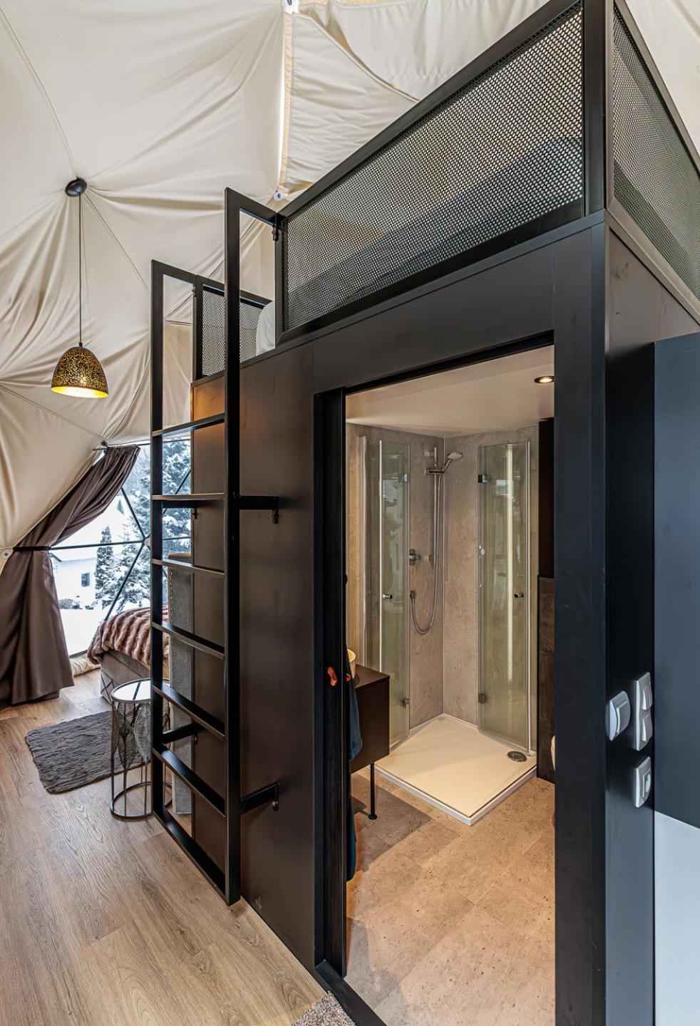 Hotel Glamping Spindl One&Only à Špindlerŭv Mlýn Extérieur photo
