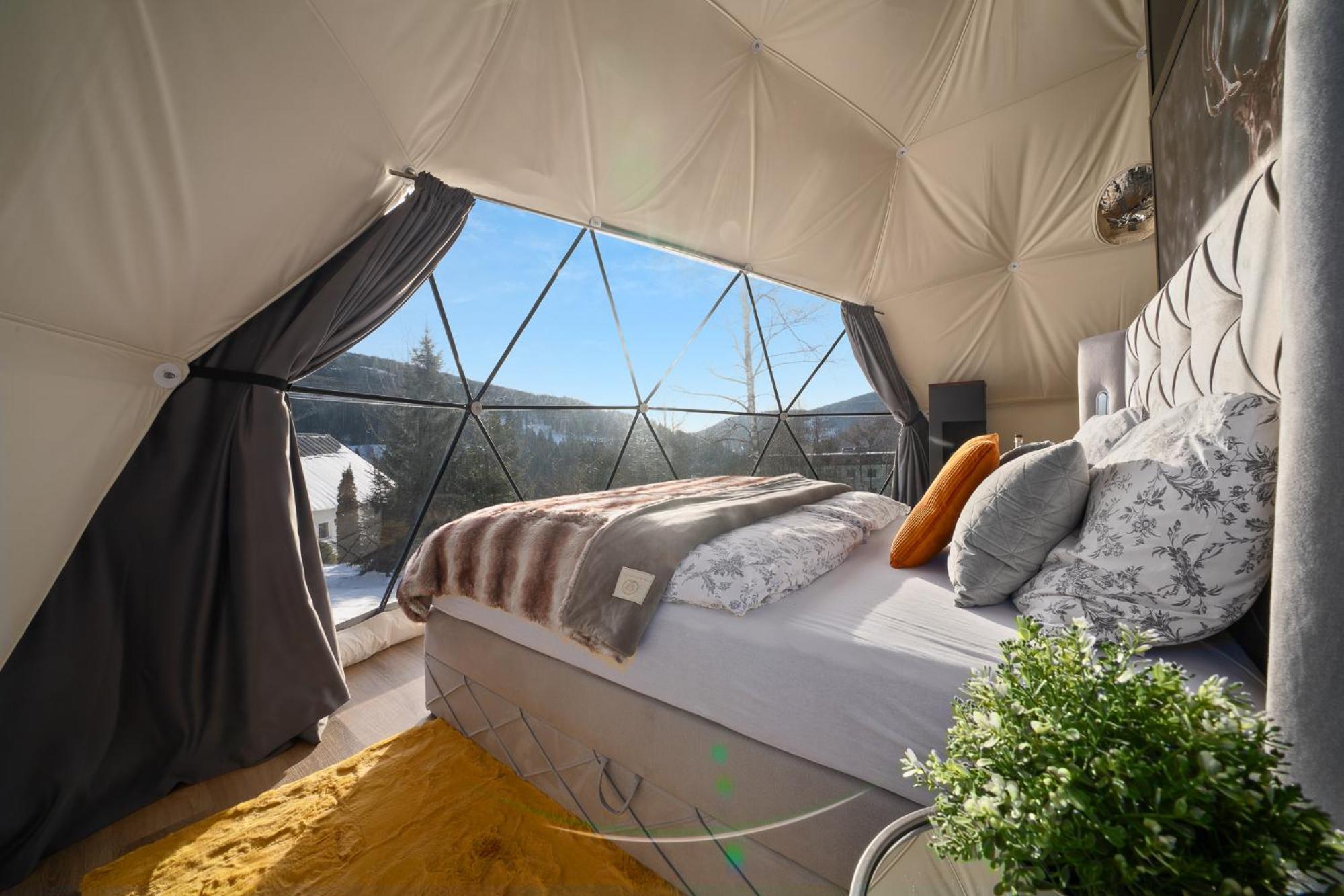 Hotel Glamping Spindl One&Only à Špindlerŭv Mlýn Extérieur photo